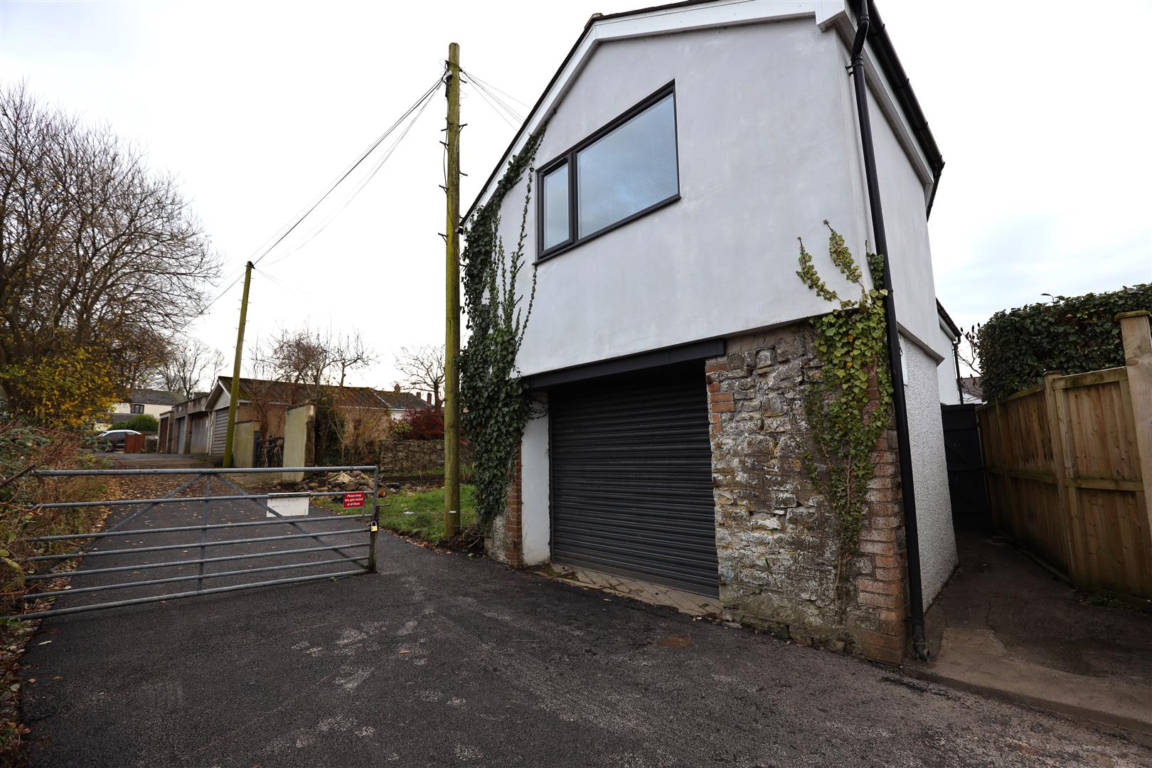 27 Eastgate, Cowbridge, Vale of Glamorgan, CF71 7EL